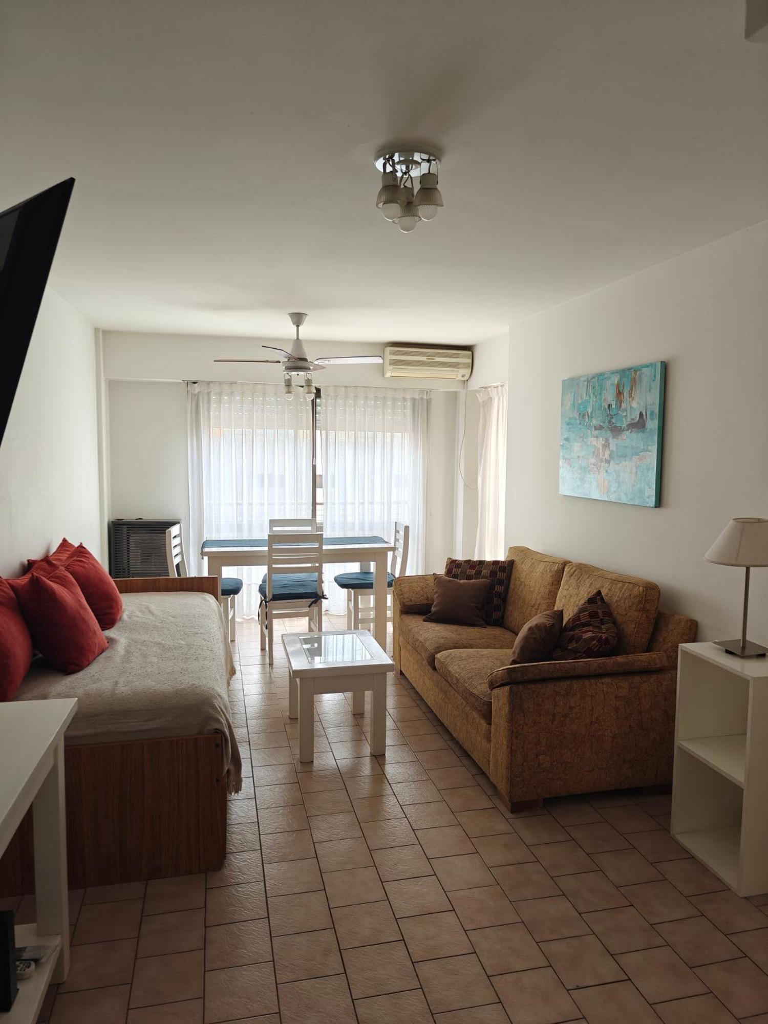 Departamento Amoblado En Pleno Centro, Con Cochera Bahía Blanca Εξωτερικό φωτογραφία